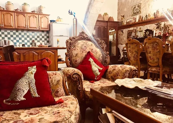 別荘 Historic 600 Years Old Beautifully Renovated Olive Mill House *