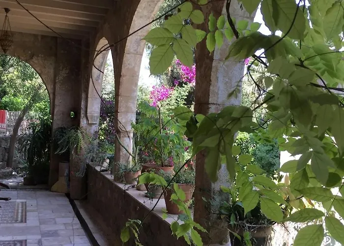 Historic 600 Years Old Beautifully Renovated Olive Mill House Vakantiehuis Meniko